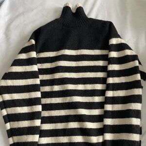 H&M oversized turtleneck sweater